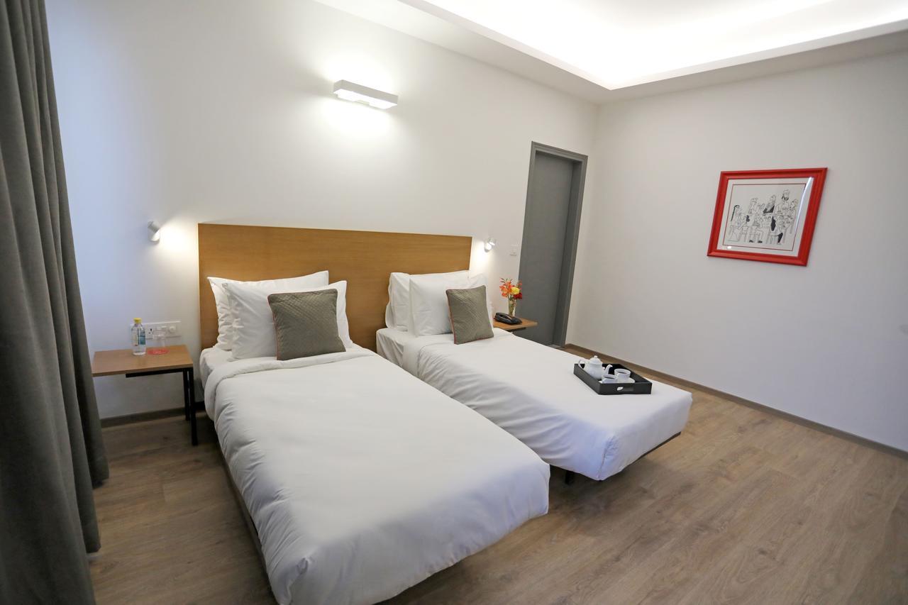 Hotel Oyo Townhouse 027 Sector 15 Gurgaon Extérieur photo