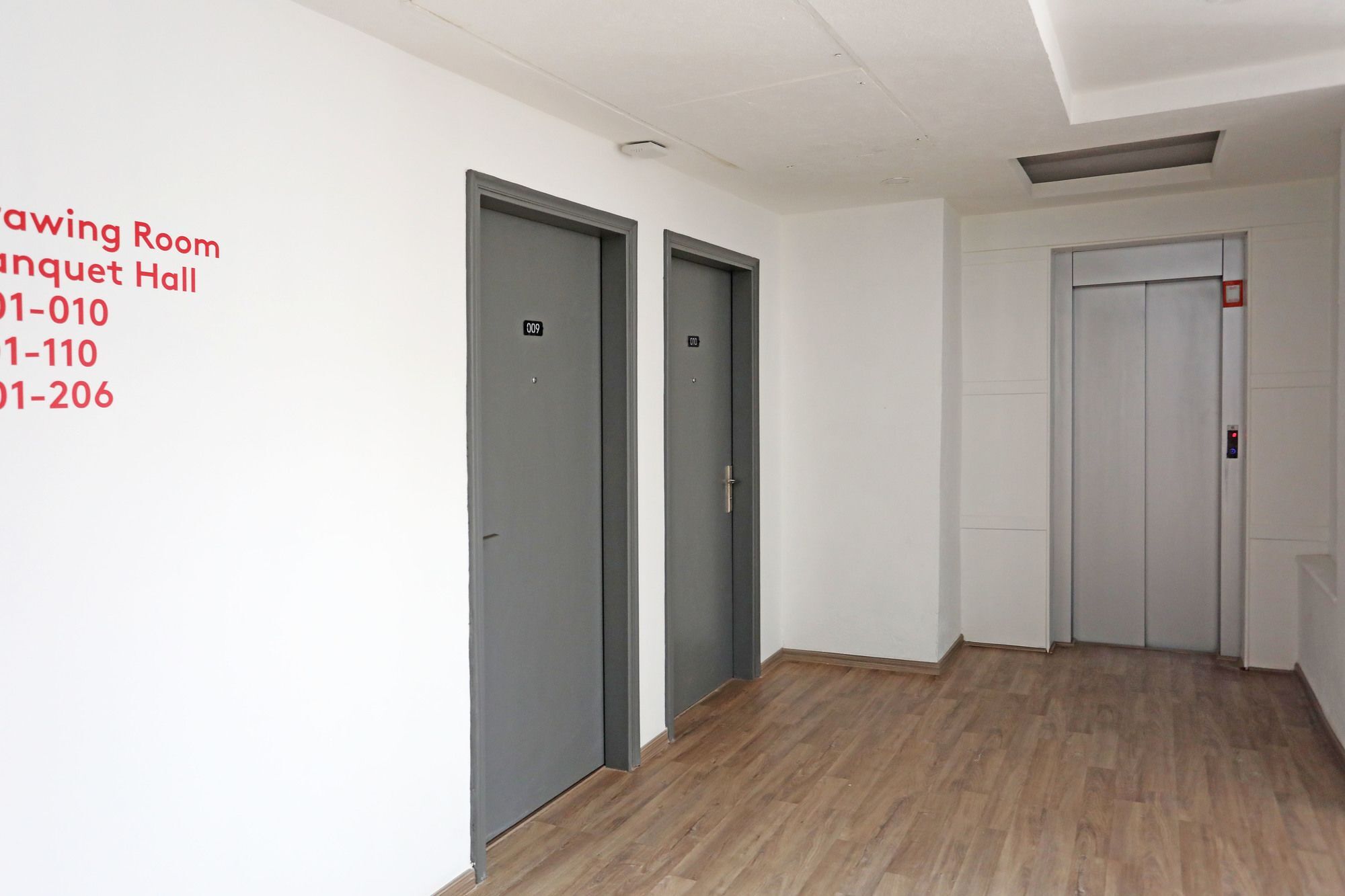 Hotel Oyo Townhouse 027 Sector 15 Gurgaon Extérieur photo